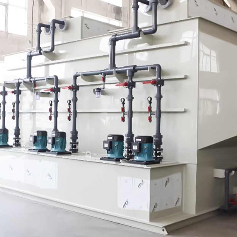 PP turrim horizontalem scrubber